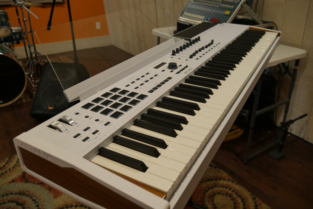 Arturia Keylab 88 Mkii Midi Controller w/ weighted keys/hammer action w/ sound module (available as an add-on when booking)